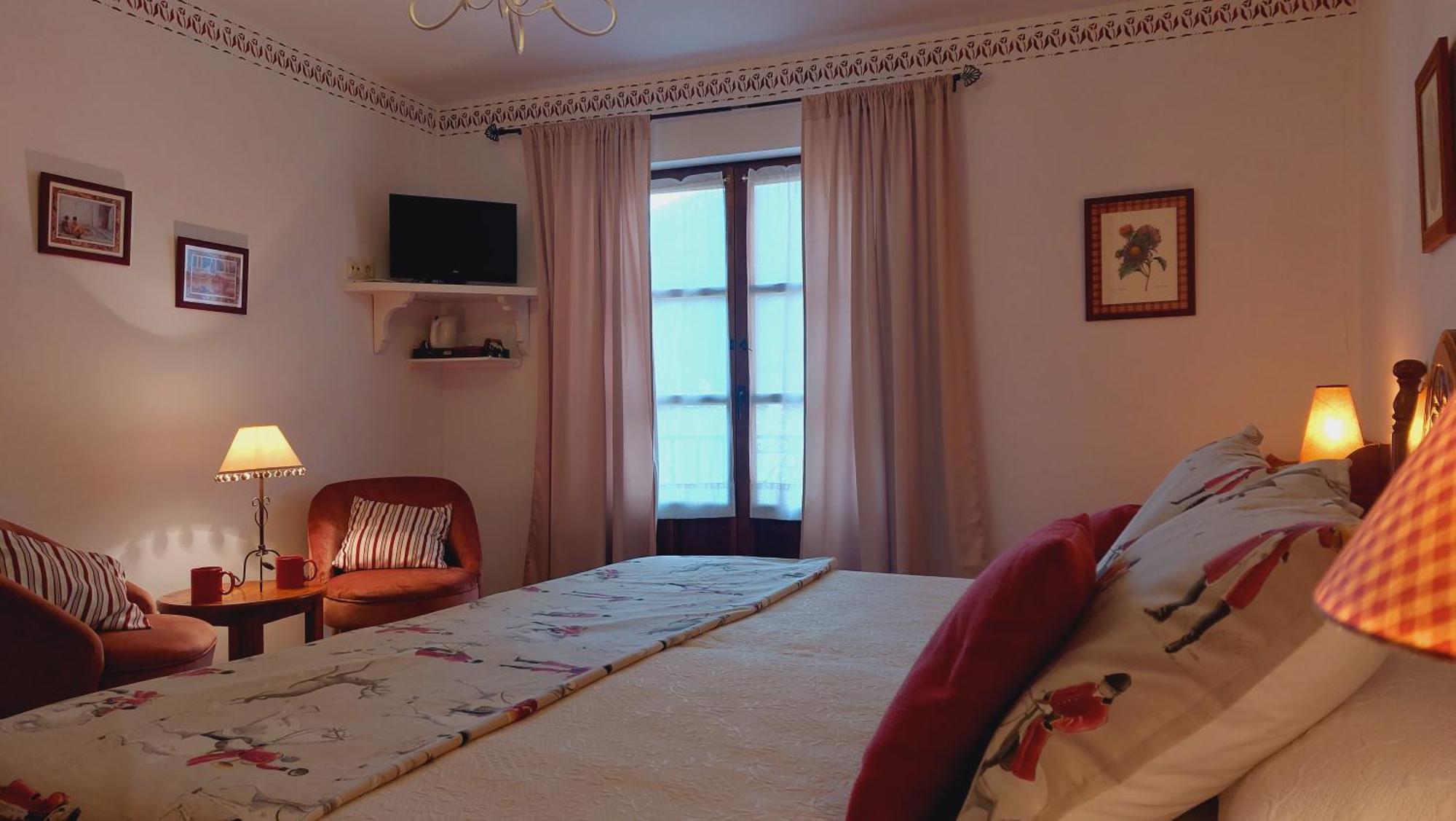 Picos De Europa Suites And Rooms Turieno Εξωτερικό φωτογραφία
